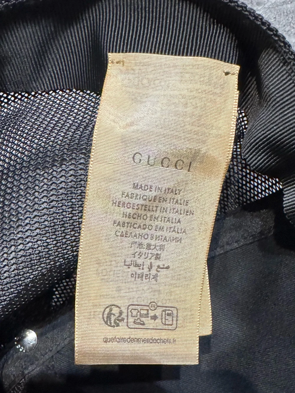 Gucci Black Baseball Cap with Red Logo
